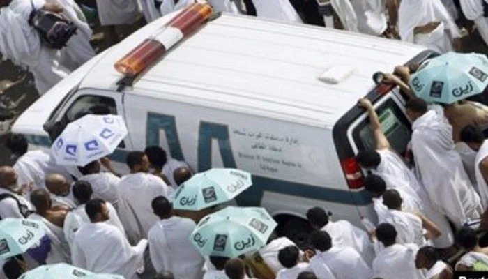 اسلام آباد: رواں سال دوران حج ایک درجن سے زائد پاکستانی حجاج انتقال کرگئے۔