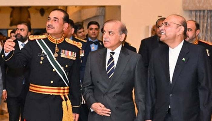 رواں سال کے پہلے 6 ماہ صدر، وزیراعظم اور آرمی چیف کو کیا تحائف ملے؟توشہ خانہ کا ریکارڈ جاری