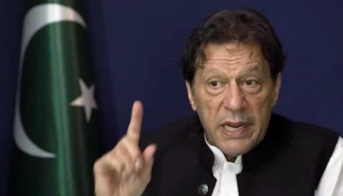 عمران خان کا سخت مؤقف پی ٹی آئی میں اندرونی اختلافات کا سبب بننے لگا