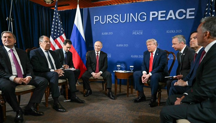 ٹرمپ پیوٹن ملاقات: برف پگھلی لیکن روس یوکرین جنگ بندی نہ ہوسکی