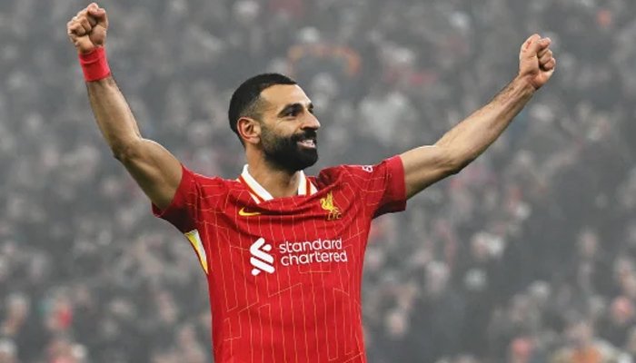 محمد صلاح نے تیسری مرتبہ سال کے بہترین فٹبالر کا ایوارڈ جیت لیا