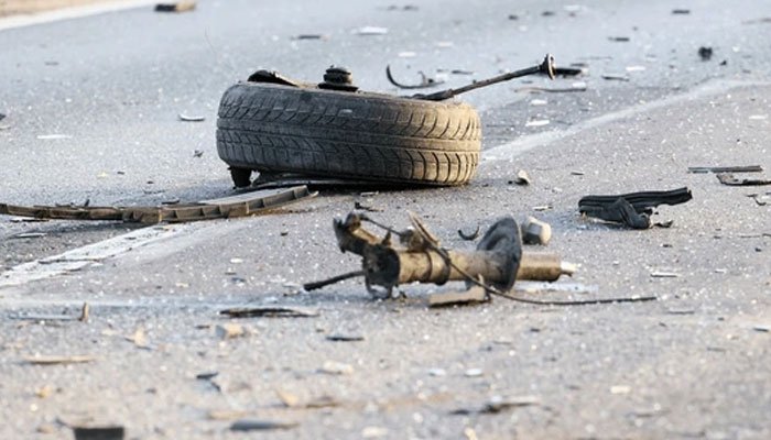 کراچی: گزشتہ 24 گھنٹوں کے دوران ٹریلرز نے مزید 10 افراد کو کچل دیا