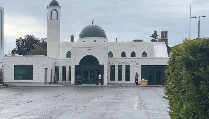 کینیڈا میں مسجد کے بانی رکن کا قاتل بیٹا نکلا