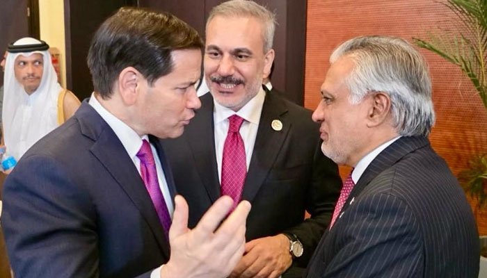 نائب وزیراعظم اسحاق ڈار کی امریکی وزیر خارجہ سے ملاقات