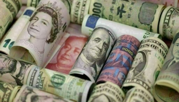 پاکستان کا کل بیرونی قرضہ 130 ارب ڈالر، 5 بڑی کرنسیوں میں مرتکز