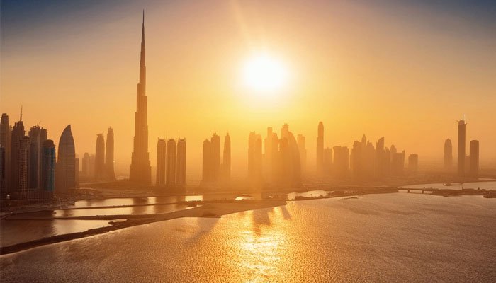 امارات میں عوام کو شدید گرمی سے بچانے کیلئے نئی منصوبہ بندی کرلی گئی