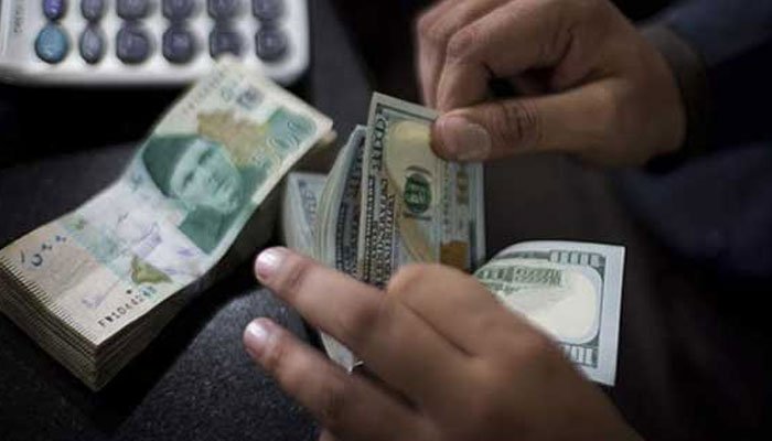 حکومت رواں سہ ماہی 4 ارب 86 کروڑ 40 لاکھ ڈالر کی بیرونی ادائیگیاں کرے گی