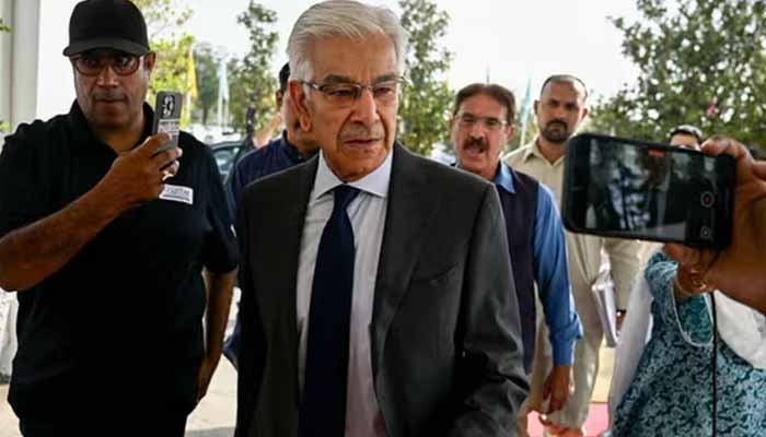 پاکستان اور افغانستان اس نتیجے پرپہنچے ہیں کہ دہشتگردی کا فوری خاتمہ ضروری ہے: خواجہ آصف