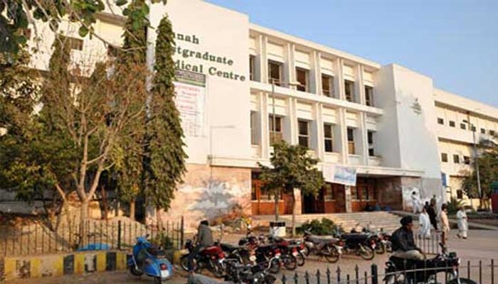 کراچی: جناح اسپتال میں مریض کو آپریشن کیلئے 2 سال بعد کی تاریخ دیدی گئی