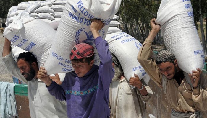 بلوچستان میں آٹے کا بحران شدت اختیار کرگیا، 20 کلو کا تھیلا 2300 روپے کا ہوگیا