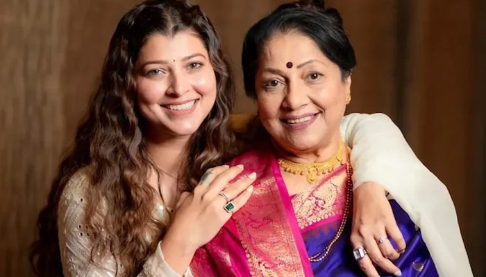 معروف بھارتی اداکارہ انتقال کر گئیں