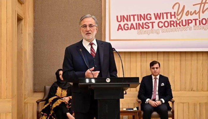 اصول بنالیا ہے کسی کی پگڑی نہیں اچھالیں گے: چیئرمین نیب