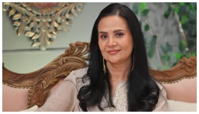 شوہر کو دوسری شادی کا مشورہ دیا تو وہ خوش ہونے کے بجائے پریشان ہوگئے: منزہ عارف