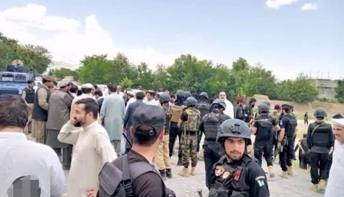 ضلع کرم میں پولیس پوسٹ پر خوارج کا حملہ، 2 پولیس اہلکار شہید، 4 دہشتگرد ہلاک