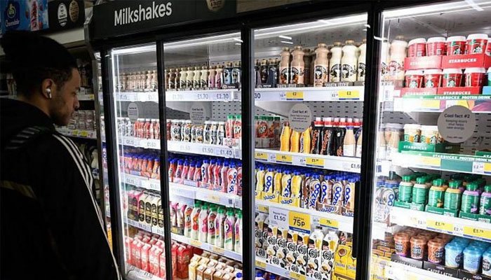 برطانیہ نے موٹاپے سے نمٹنے کیلئے ملک شیک اور ڈرنکس پر شوگر ٹیکس عائد کر دیا