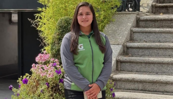 قومی ٹیم کی بیٹر شوال ذوالفقار کے والد ذوالفقار احمد انتقال کر گئے