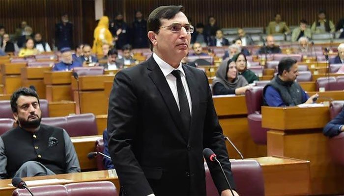 خیبر پختونخوا میں گورنر راج لگتا دکھائی نہیں دے رہا، بیرسٹر گوہر