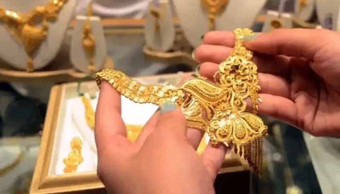 سونے کی قیمت میں آج بھی کمی، فی تولہ مزید سستا ہوگیا